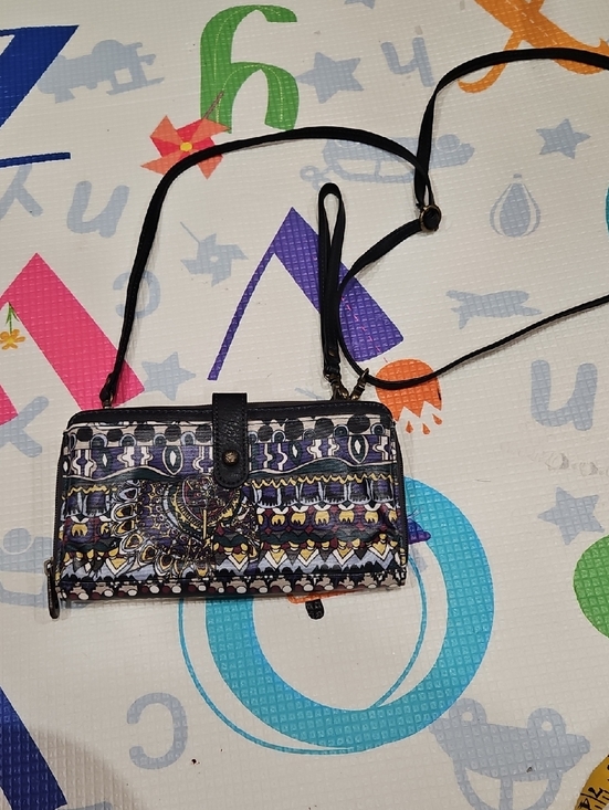 Sakroots Handbags - Sakroots Black and Multicolor Patterned Crossbody Wallet